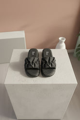 The Luxe Knot Slide - R 05 - Black