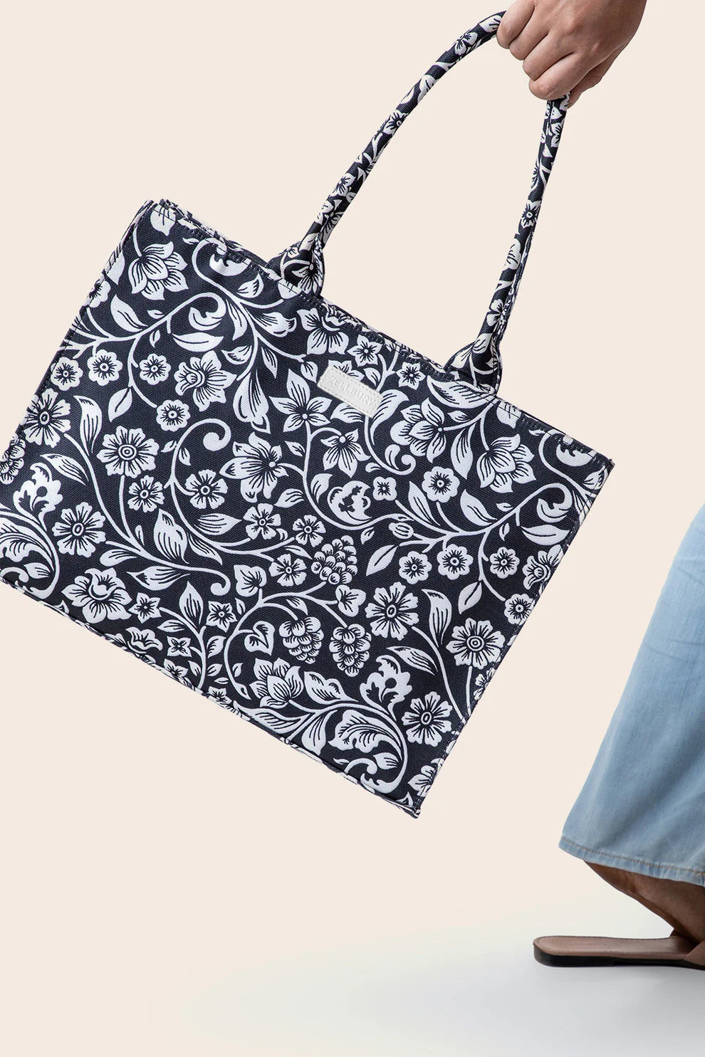 CANVAS TOTE 72