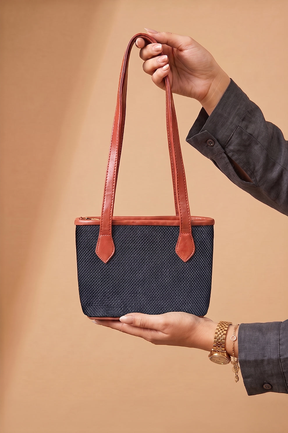 Mini Jute Shoulder Bag - Black