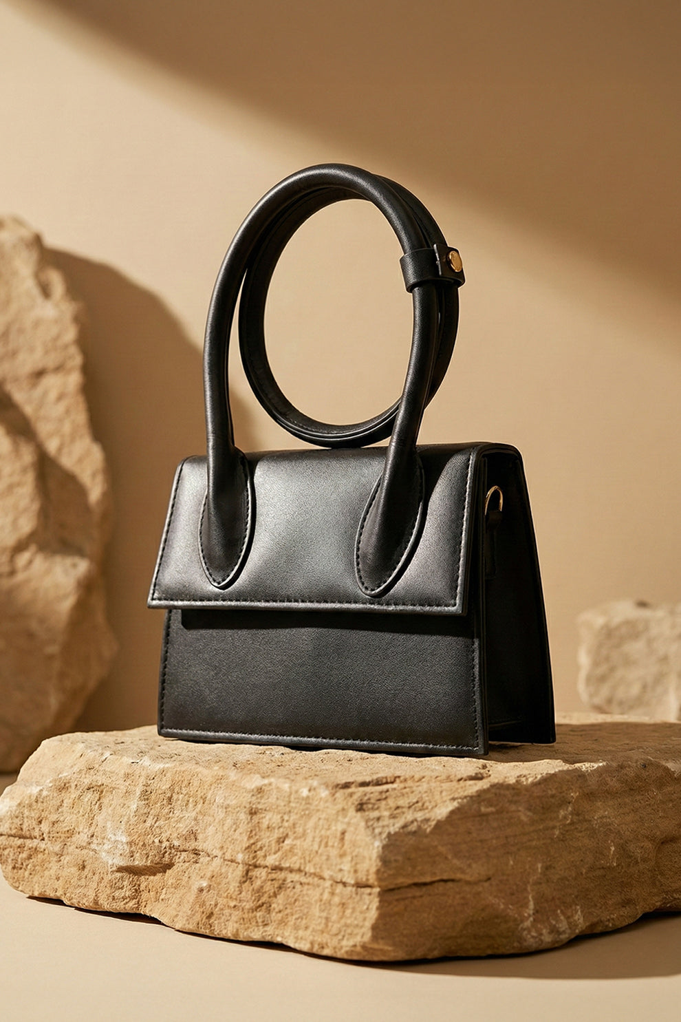 Jacqumues Handbag - Black