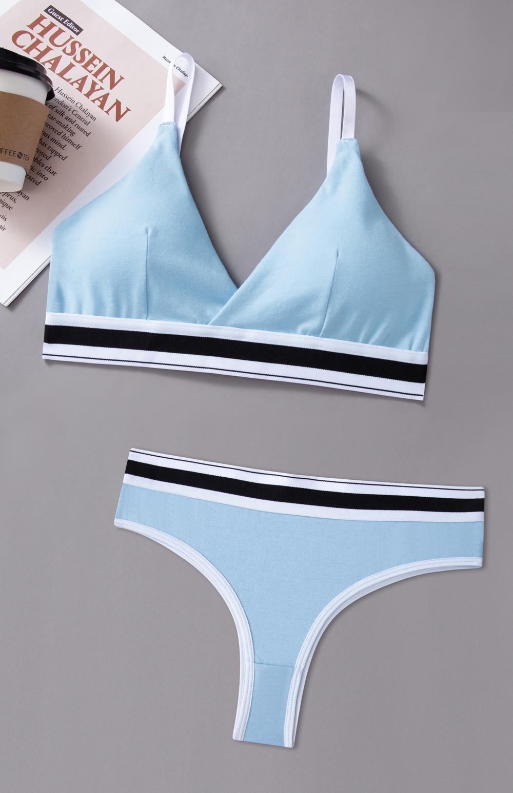 Seamless Sports Bra and Thong Set Free Size - Blue