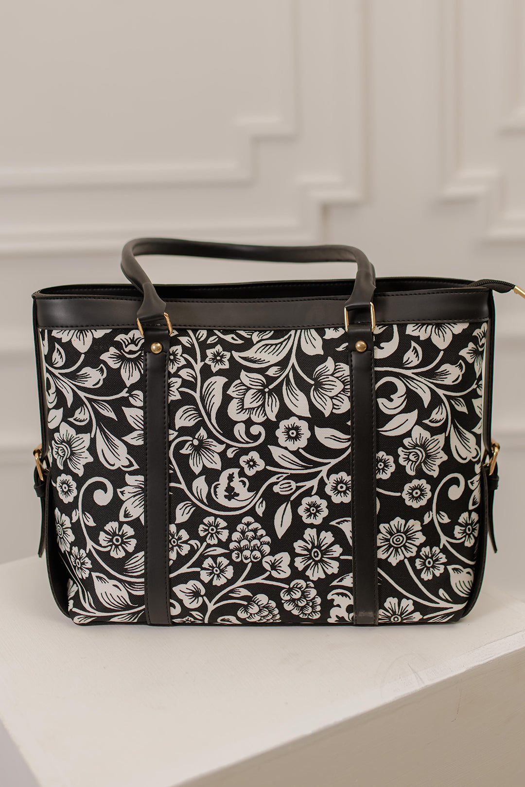 Strap Canvas Tote 34