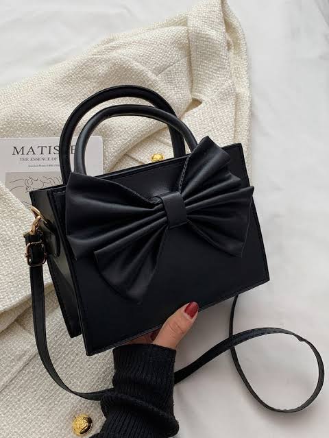 Crossbody Black 58